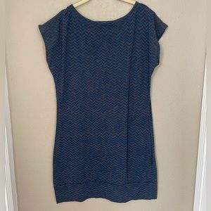 FluffyCo geometric pattern tunic dress